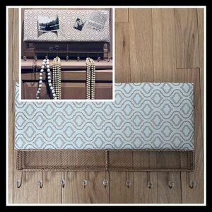 Jewelry organizer, padded, with crystal hooks and mesh, 
Brushed Bronze